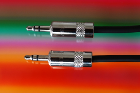 Balanced Mini Jack to Mini Jack